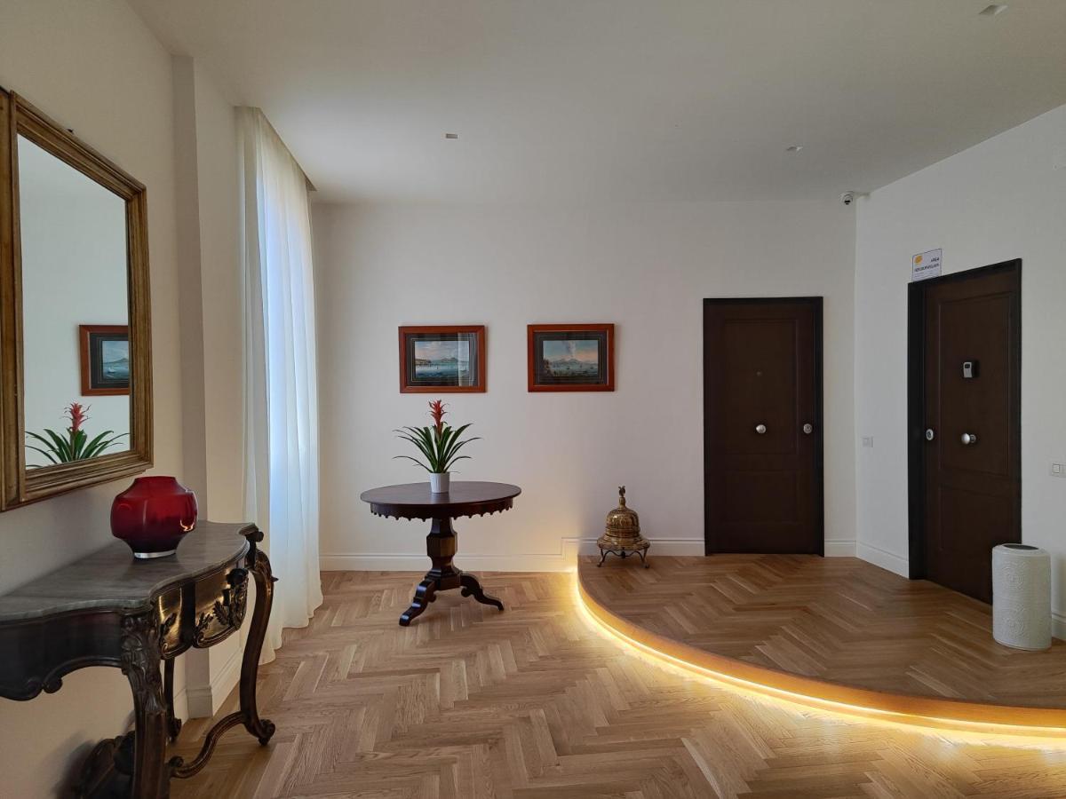 Santa Lucia Luxury Apartment Napoli Dış mekan fotoğraf