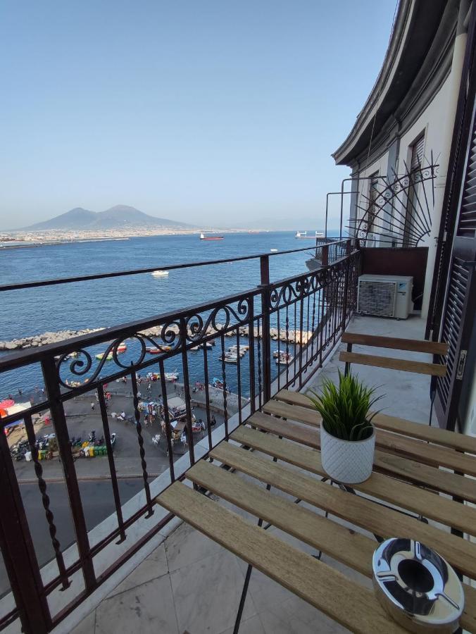 Santa Lucia Luxury Apartment Napoli Dış mekan fotoğraf